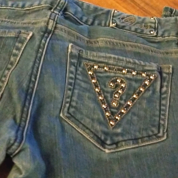 Guess Riveted Pocket Jeans - Picture 2 of 5